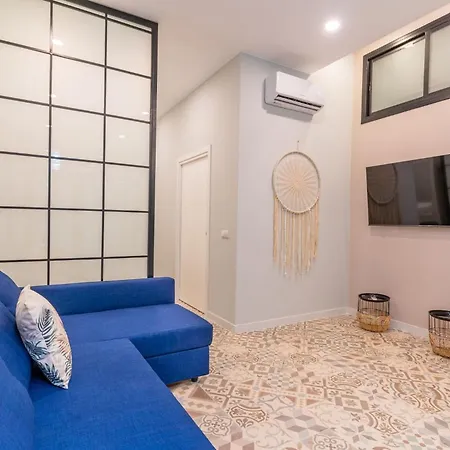 Manjon Leaves * فالنسيا